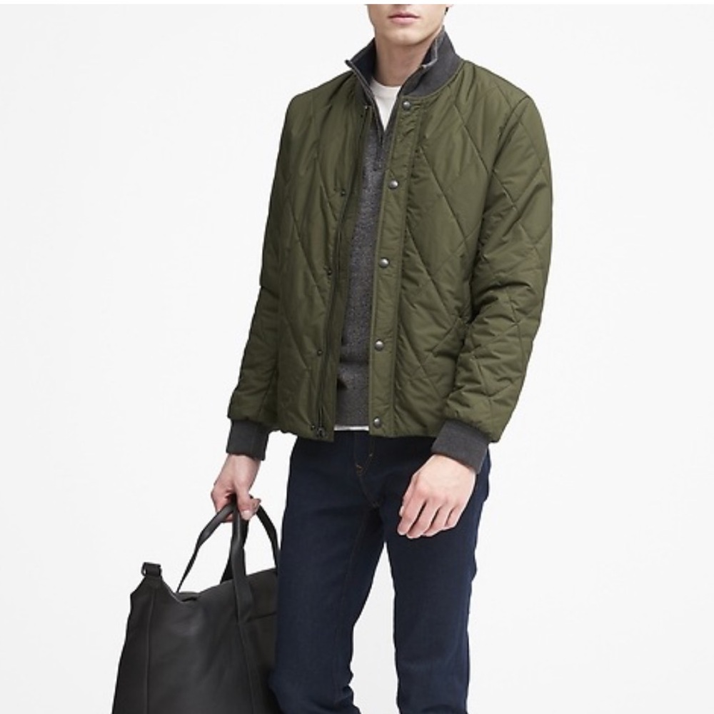 Banana Republic water-resistant quilted bomber jacket